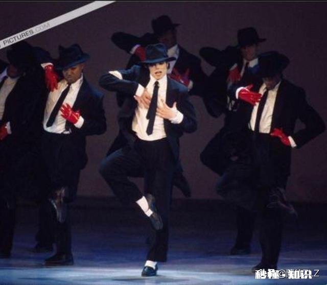 迈克尔杰克斯演唱会很疯狂，目前还有哪个明星能与之抗衡