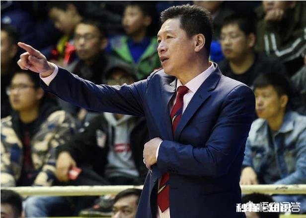 你认为，cba历史排名前五的教练分别是谁