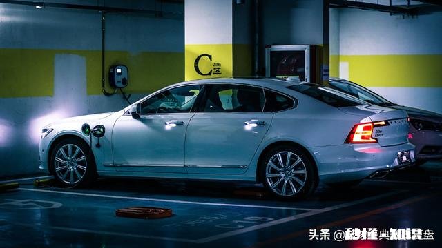 花37万买辆沃尔沃s90值不值