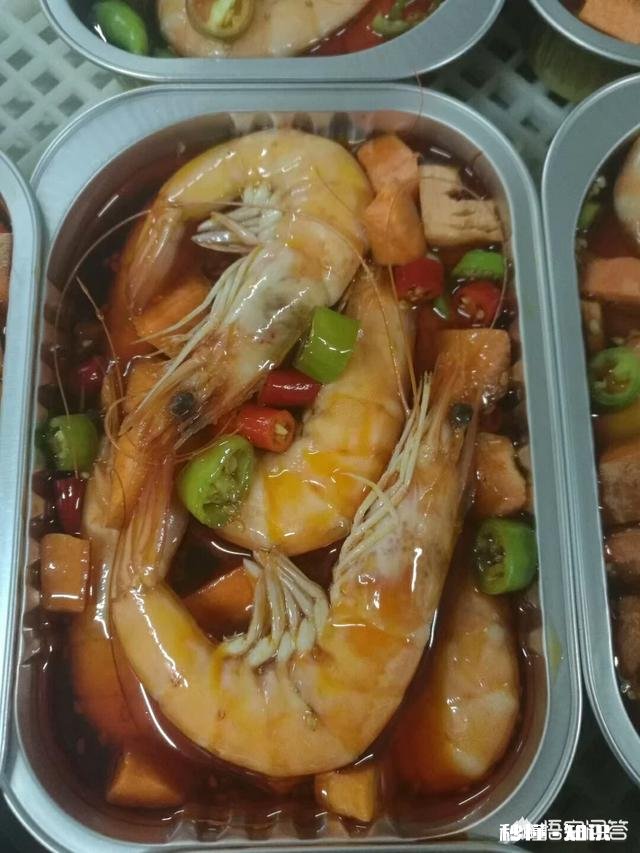 网上的海鲜熟食有市场吗三十几一盒只有两百多克