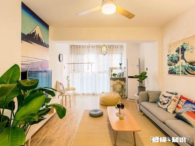 厨房比较小,冰箱不太好放,除了厨房放在哪比较合适呢