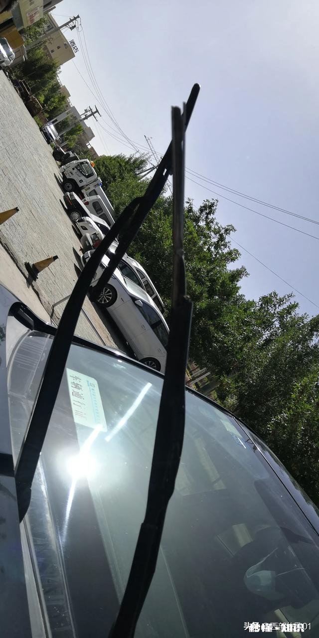 怎样才能看出一个人开车稳不稳