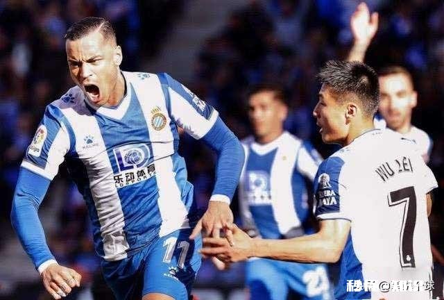 很多球迷都吐槽西班牙人队的新援德托马斯踢球太独，对此你怎么看