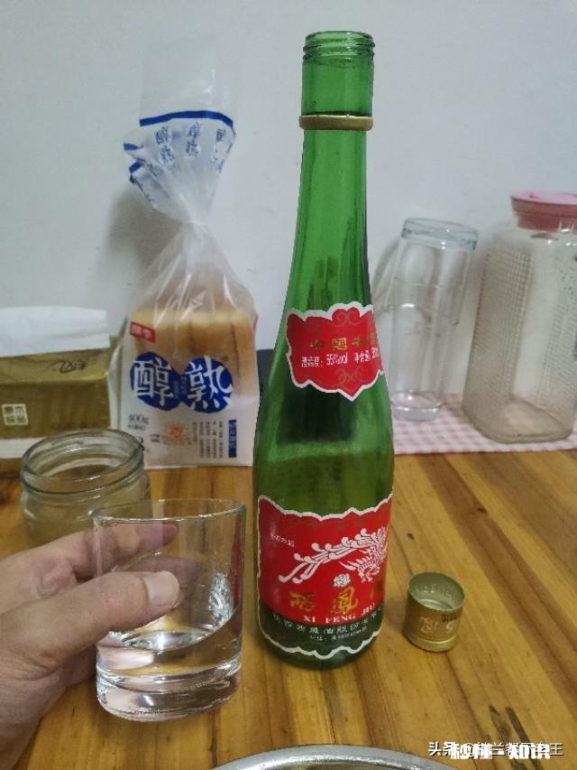 说说你对酱香白酒的认识。酱香好还是浓香好还是其它香型好