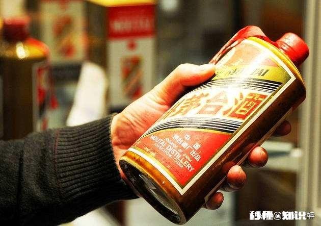 说说你对酱香白酒的认识。酱香好还是浓香好还是其它香型好