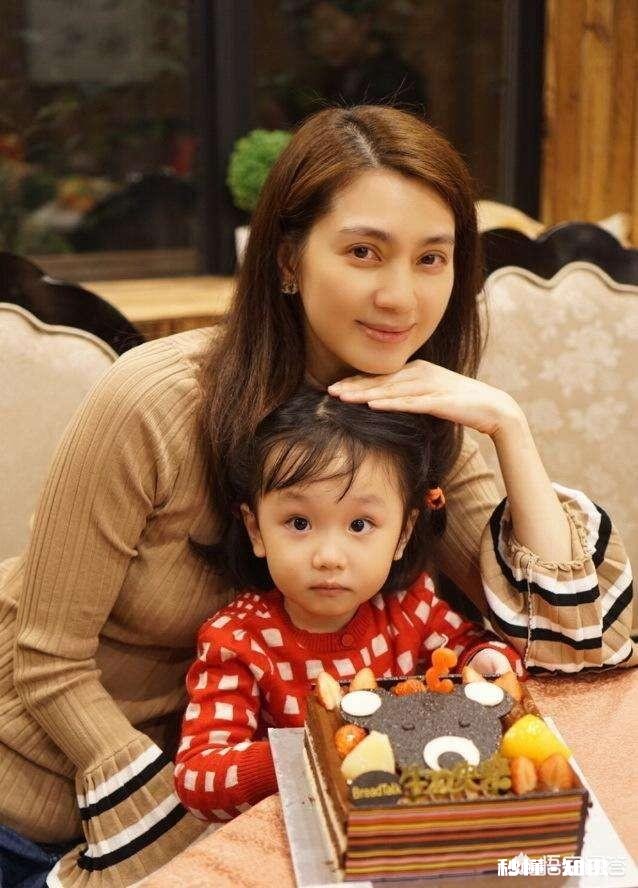 你相信张丹峰和毕滢的事吗如果是真的，你是洪欣会怎么处理