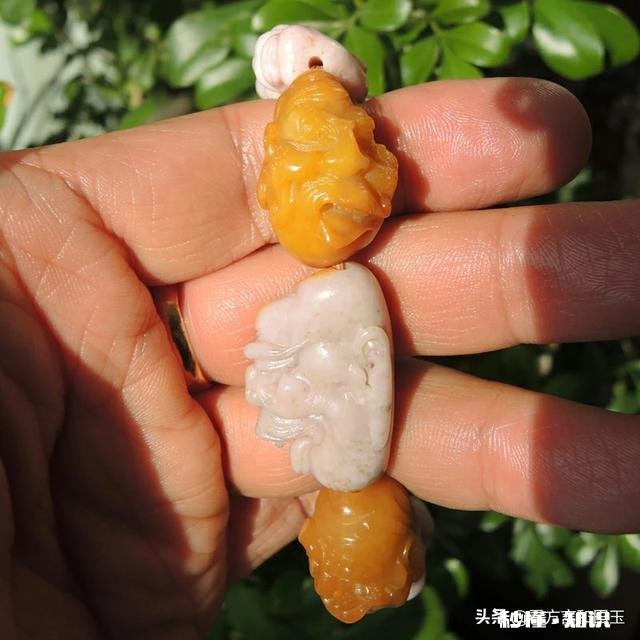 为何唯独和田玉籽料让很多人热爱，而且像着了魔一样欲罢不能呢