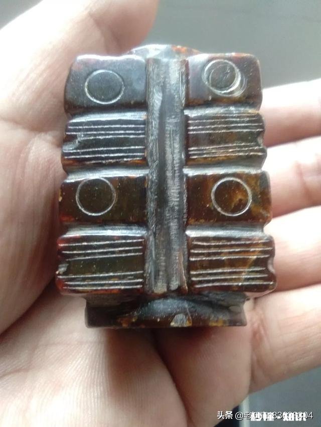 传说中的和田红玉.黄玉在古玉中存在吗为什么古人都是“好色之徒”请附图说明