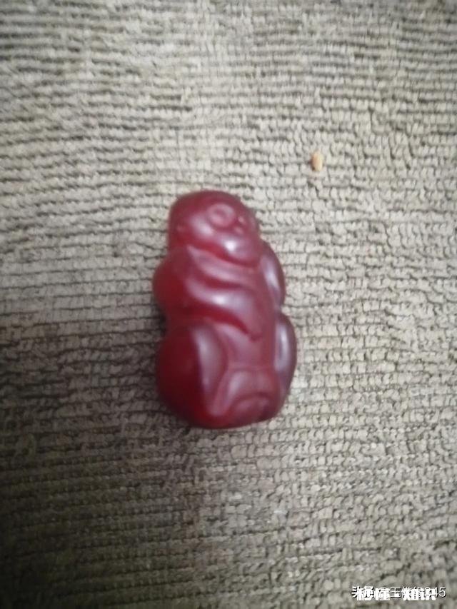 传说中的和田红玉.黄玉在古玉中存在吗为什么古人都是“好色之徒”请附图说明