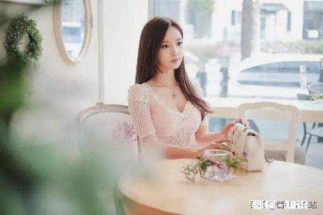 我特别好奇，为什么有男人不喜欢比自己小的女人，他说小女人特别麻烦