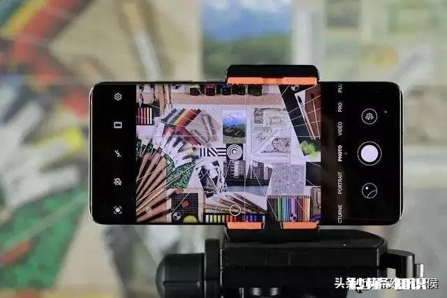 华为P40 pro相机和入门级单反比差多少