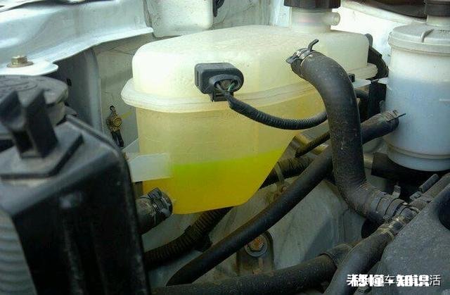 汽车防冻液多久换一次合适