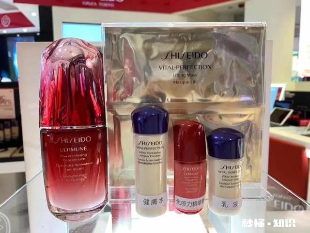 女人早上护肤好还是晚上护肤好