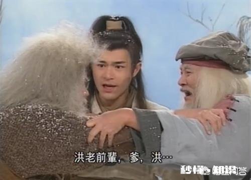 金庸武侠里，丐帮的招牌武功是降龙十八掌还是打狗棒哪一门厉害