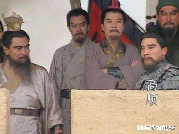 当初张辽投降，为何关羽不劝张辽投刘备难道关羽也有投曹之心