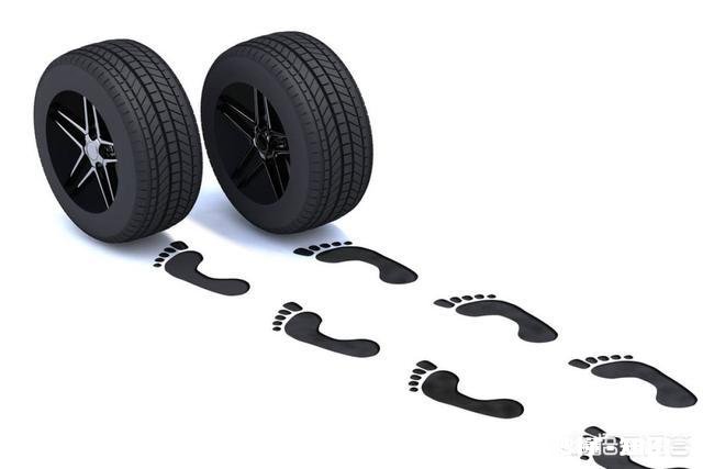 如果汽车在高速上遇到紧急情况，可以一脚踩死刹车吗为什么