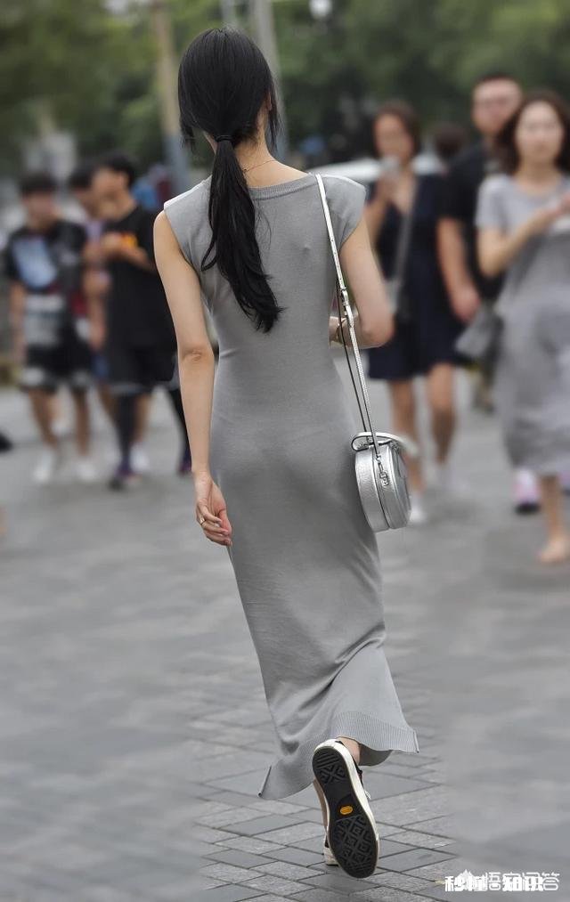 为什么有的女孩会喜欢天天穿连衣裙
