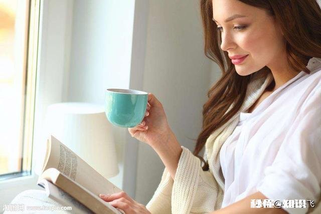 女孩子怎么样才能自信阳光点