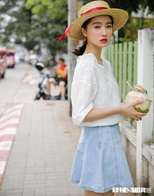 春夏交替，穿什么样的衣服，拍照片会很好看