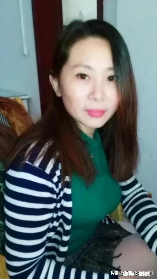 前妻跟我离婚了又有新欢了，加上我们已有两个孩子，我是否应该再娶