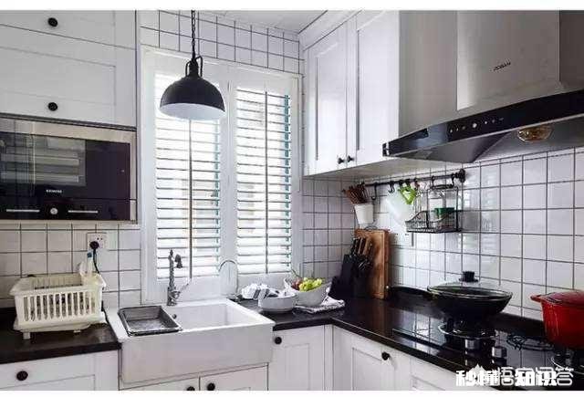 白色厨柜应配什么颜色的墙砖