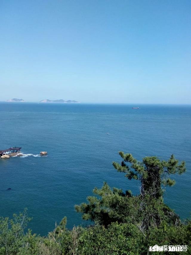 我是西部地区，假如我考了600分以上。我想去东部沿海上大学，哪个学校比较合适