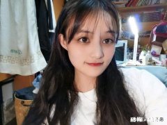 高中 平时在学校哪种美瞳不明显啊