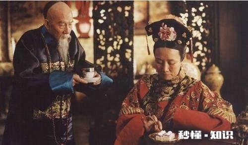 清朝有规定后宫不得干政,慈禧是怎么突破这条祖训,独揽朝政的