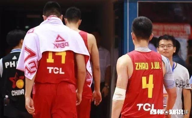 为什么女，比男篮强。到底为什么啊