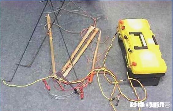 男子抓野兔被刑拘和大学生掏鸟窝被判10年对比两件事，你怎么看