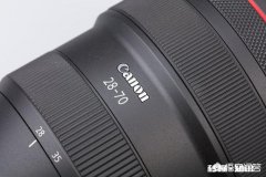 24-70和28-70，都是微单镜头。差在哪里了买哪一个