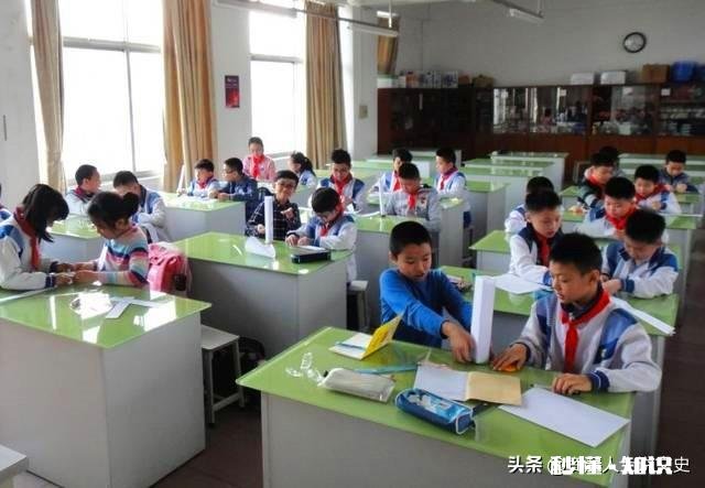 高中要分流，初三学生压力大，如何学好，数学语文外语来应对中考