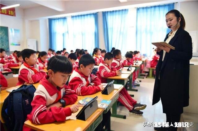 高中要分流，初三学生压力大，如何学好，数学语文外语来应对中考