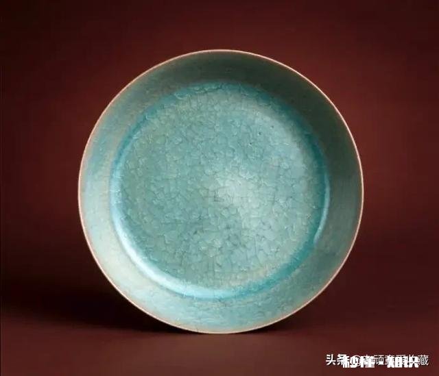 家里祖传的古董，你是否知道其价值你会找专家鉴定吗