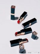 求推荐一支香奈儿口红~
