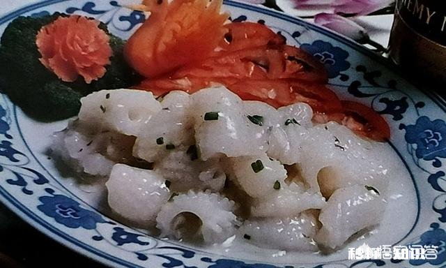 中秋团圆了，你们会吃哪些菜喝哪些酒呢