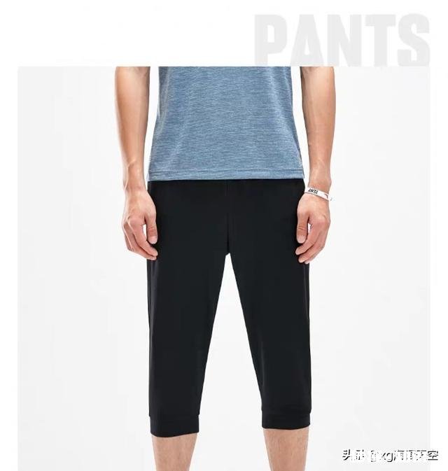 20岁男生有什么经典款衣服推荐吗