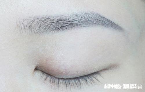 用化妆水之前要用保湿的水乳吗