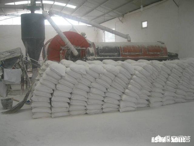 农民卖的三农食品有没有卫生食品许可证