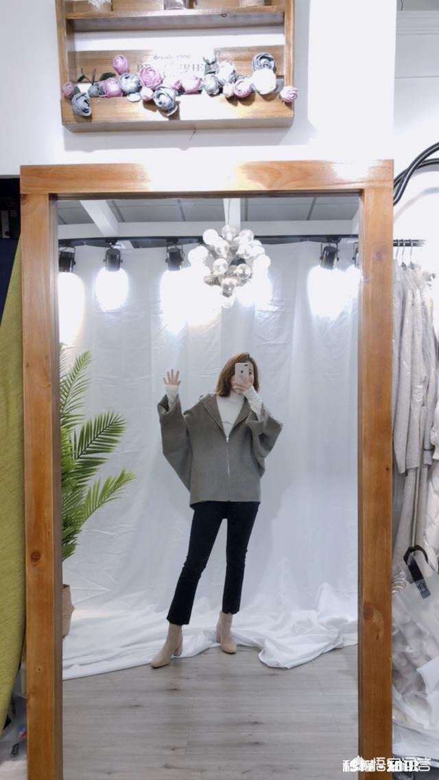 自己是苹果型的身材，怎么穿衣服比较好看