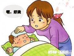 四周孩子高烧，吃退烧药、输液都不管用，持续高烧怎么办