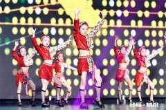 孩子很内向，学画画好吗