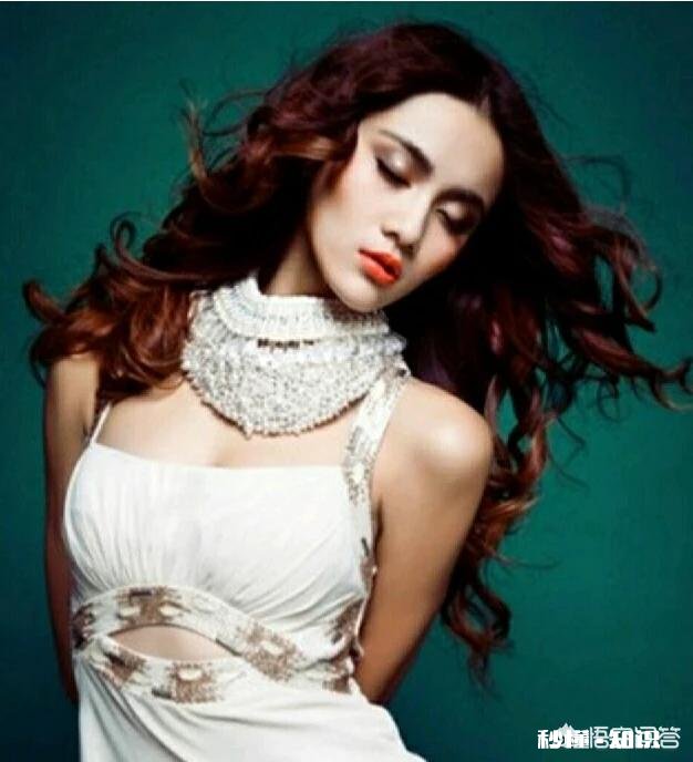 四十岁夏天适合染什么色发