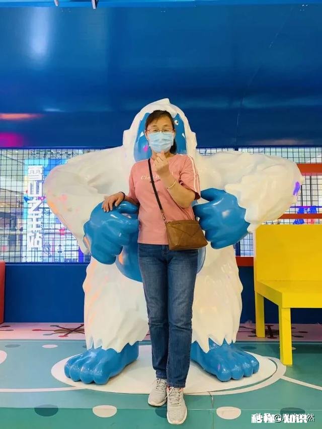 早生娃的女人和晚生娃的女人，到了中年，生活会有什么不同