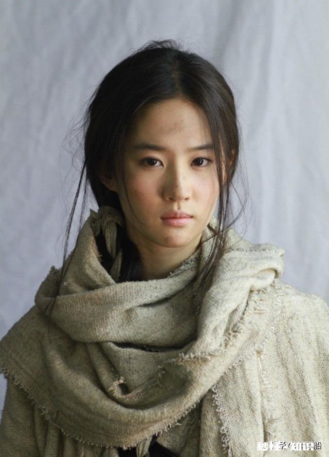 能给我刘亦菲的美照吗