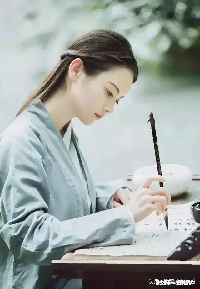 写评论,是我的爱好,只是这个爱好,有必要坚持下去吗