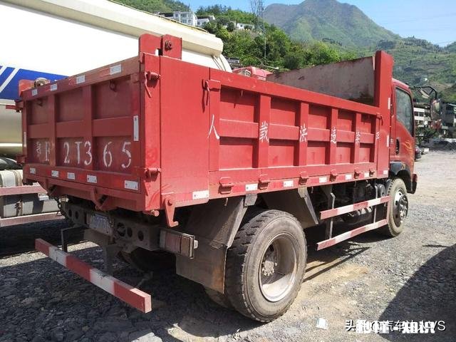 本人保险业务，有市面最高优惠。怎么谈下拉土车车队的车险