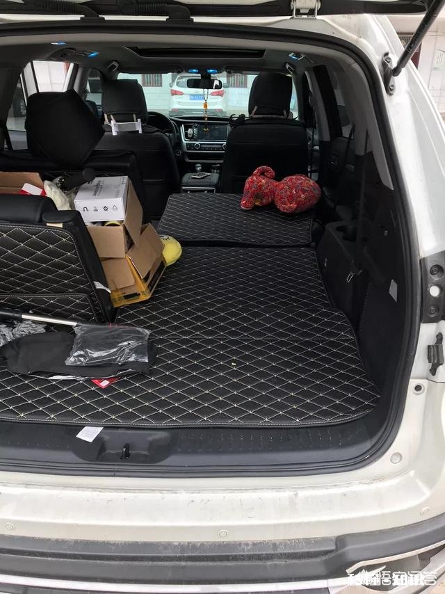 18款汉兰达天窗都是全景天窗吗，没有小窗吗