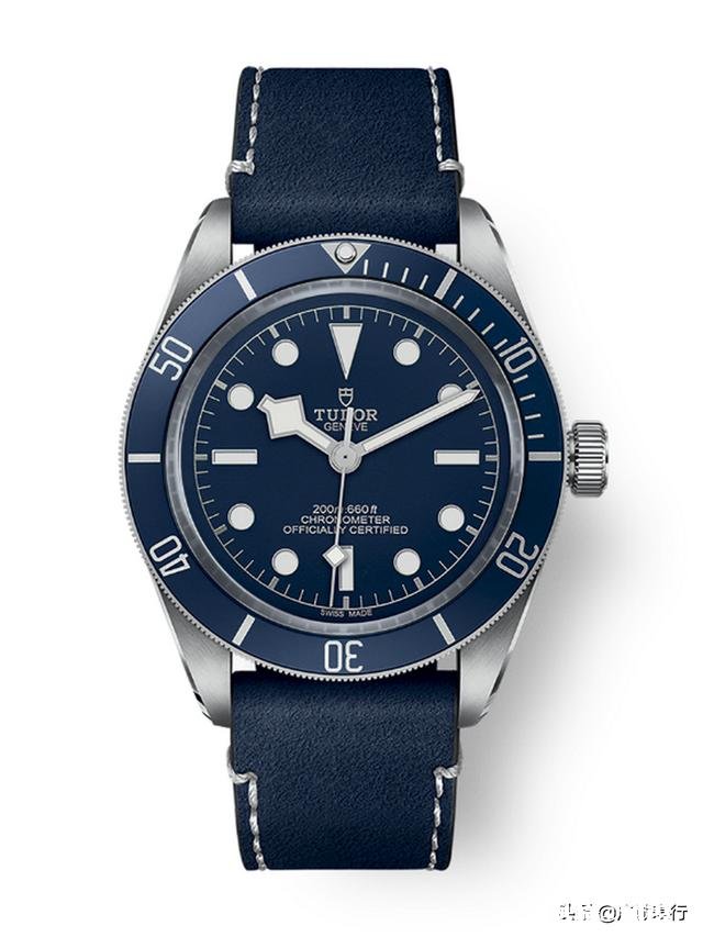 打算买一块三万之内的男士手表,喜欢有品位,有档次,有收藏价值,更好一些的,有哪些推荐