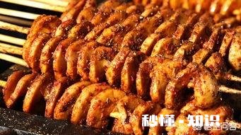 同事在厂里上班工资3000元左右，辞职去学校旁边卖锅盔，5年买了两套房，你信不信